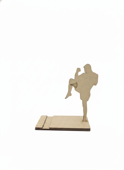 استند موبایل چوبی طرح ورزشکار رزمی